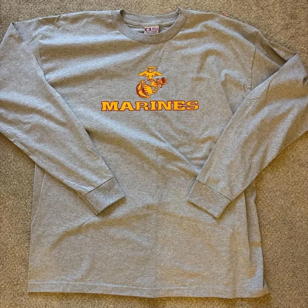 Unbranded Men's Grey T-shirt